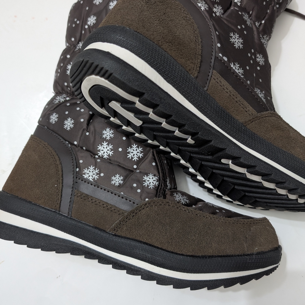 Brown Snowflake Winter Boots